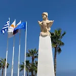 Apartman Ithaki Phinikoudes No. 207 *