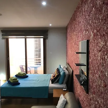 Ithaki Phinikoudes No. 207 لارنكا