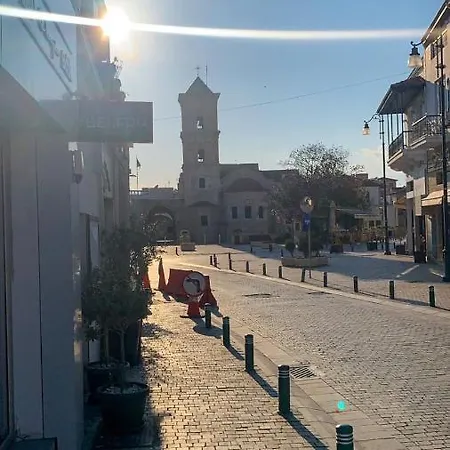 Appartement Ithaki Phinikoudes No. 207