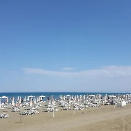 Ithaki Phinikoudes No. 207 Appartement Larnaca