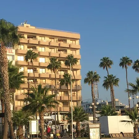 Апартаменты Ithaki Phinikoudes No. 207