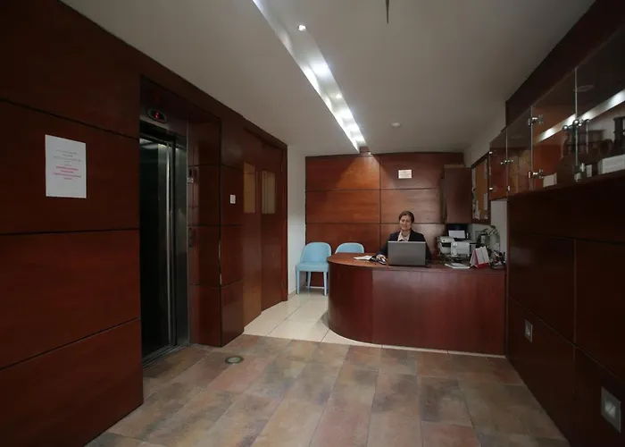 Ithaki Phinikoudes No. 207 * Λάρνακα